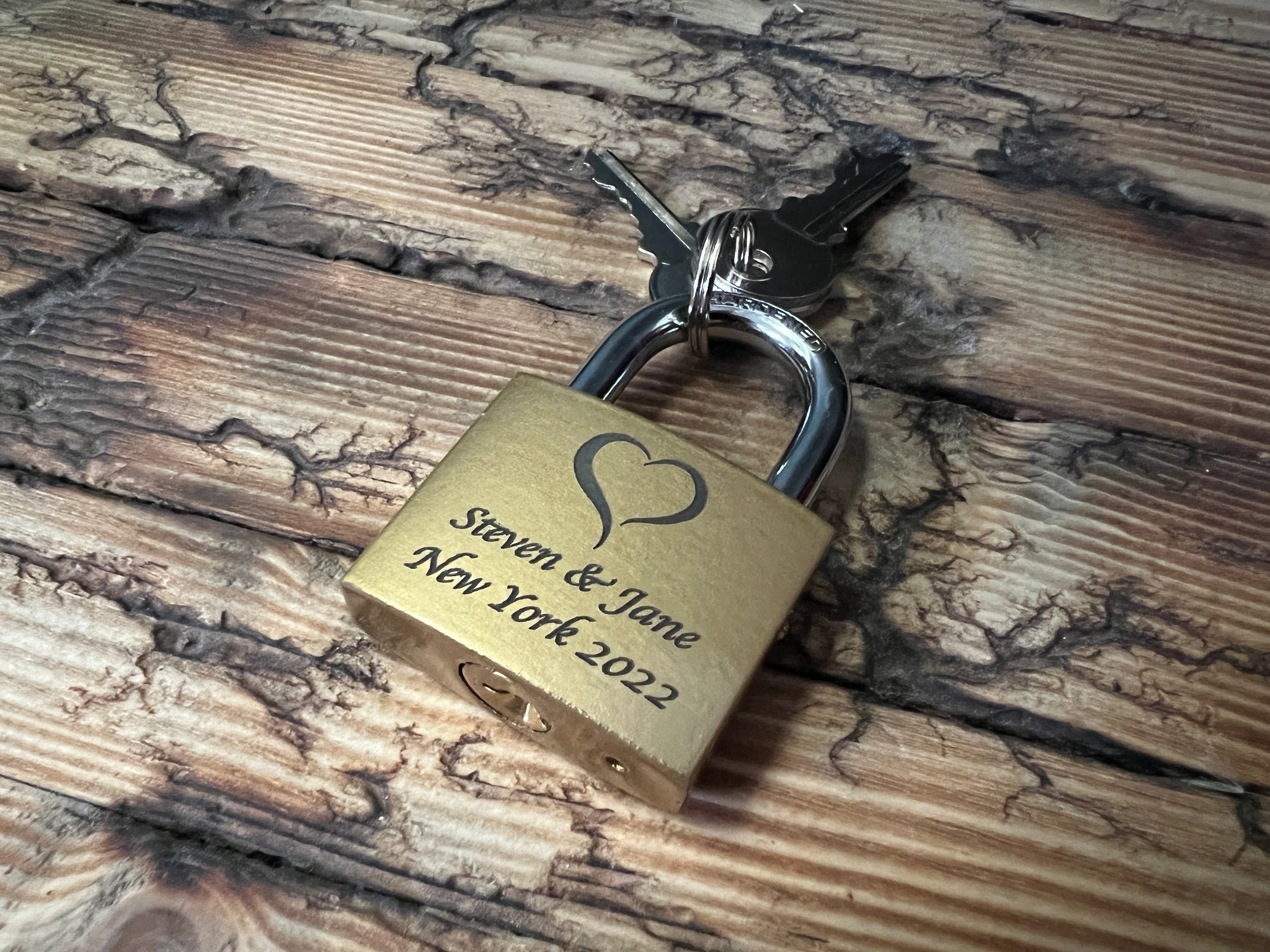 Personalised Engraved Padlock Wedding Annivesary Gift Present Love Lock Engraved Padlock